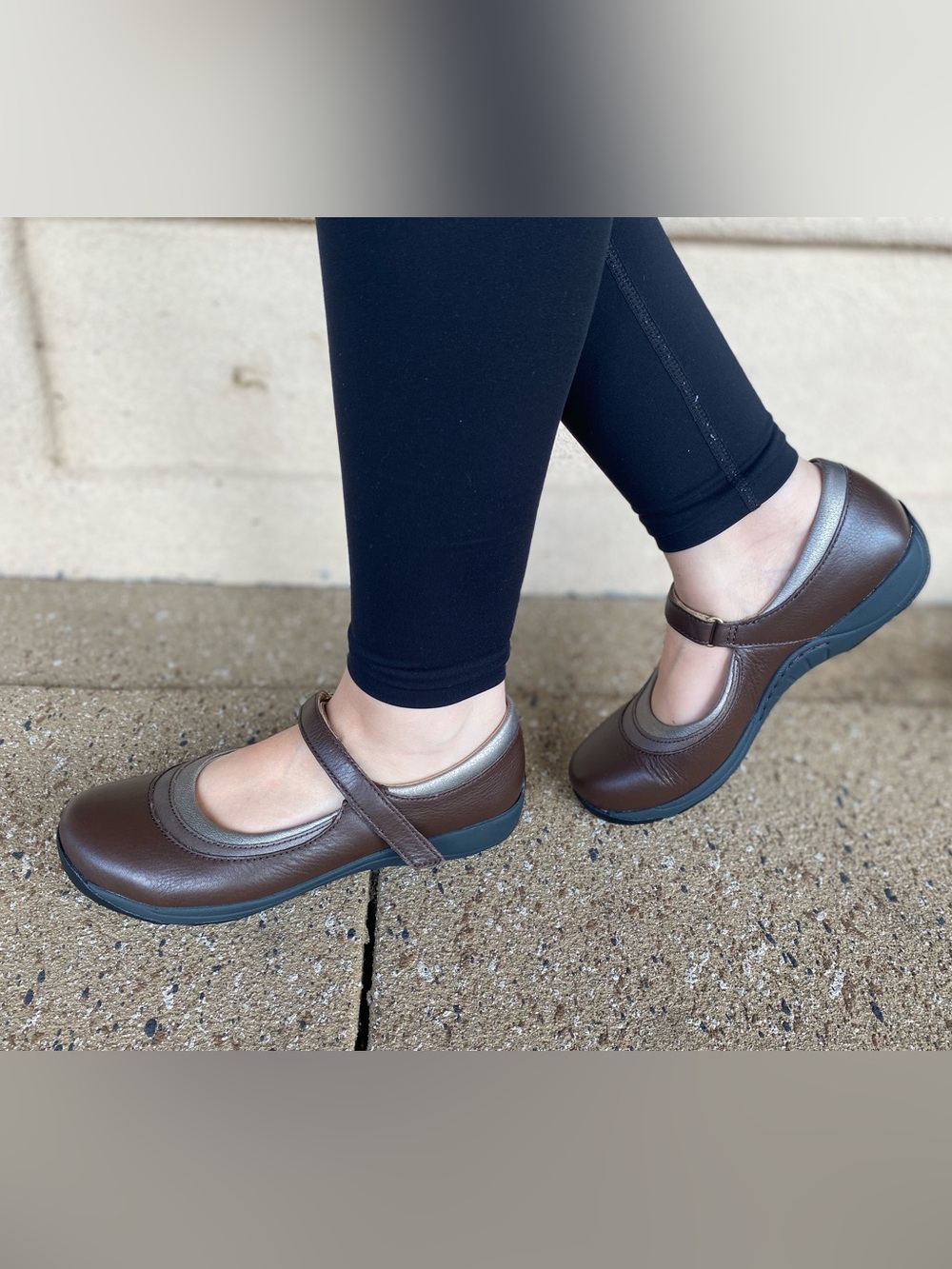 Dansko - Stacy 2.0 Brown - Multiple Sizes (NEW W/ BOX)